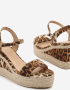 tulipano Sandale leopard cu pană și platformă cu împletituri Merathra