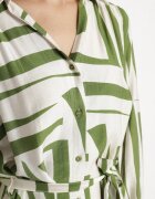 unigirl Rochie Cămașă Verde din Viscoză cu Imprimeu Geometric Legată în Talie Ninalora