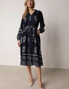 unigirl Rochie tip cămașă bleumarin decorată cu model ornamental și cordon de legat Roriola
