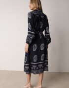 unigirl Rochie tip cămașă bleumarin decorată cu model ornamental și cordon de legat Roriola