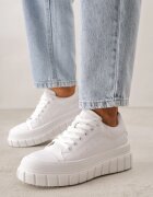 vices Adidași Albi cu talpă groasă și embosată cu perforații Diomerine