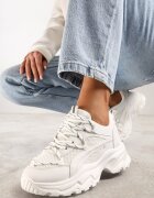 vices Adidași Albi pe Talpă Gofrată cu Șireturi Decorative și Inserții din Plasă Xerxia