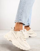 vices Adidași Bej Cu șireturi Cu talpă groasă Cu cusături Vleni
