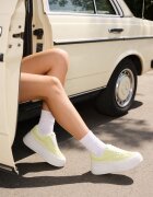 vices Adidași Galbeni pe Platformă în Stilul anilor '90 Donah