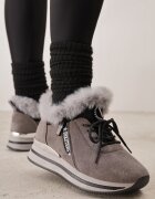 vices Adidași Gri Plati Decorate cu blană și inscripția Tarvina