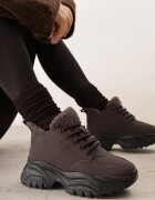 vices Bocanci-adidași Maro cu platformă groasă și în relief tip Narrise