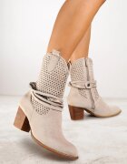 vices Botine ajurate bej deschis cu toc decorate cu barete Mirfedi