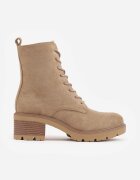 vices Botine Bej