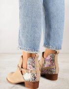 vices Botine Bej cu Toc decorate cu Motiv Floral Selatea