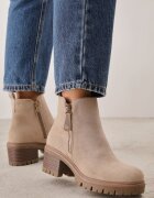 vices Botine Bej tip Chelsea pe toc Decorate cu fermoar Terisettis