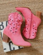 vices Botine Fucsia cu toc stil cowboy decorate cu model ajurat Zelori
