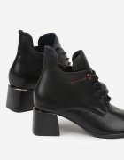 vices Botine Negre Cu șireturi Cu toc gros Cu carâmb asimetric Salles