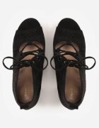 vices Botine Negre cu Toc cu Carâmb Perforat Nimidora