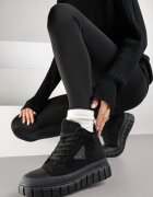 vices Botine Negre Stil Trapper cu Talpă Groasă Texturată cu Ornament Alurriva