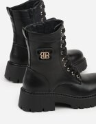 vices Botine Negre Worker Decorate cu Aplicație Metalică la Carâmb Bevea