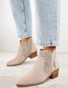 vices Botine perforate bej deschis cu toc stil cowboy Selrith