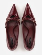 vices Pantofi bordo lăcuiți cu toc pisicuță cu barete decorative Caloma