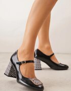 vices Pantofi cu toc Negri în Stil Retro cu Branț din Piele și Aplicație Colorată Vodvira