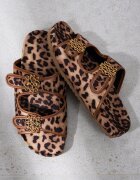 vices Papuci leopard cu decorațiune metalică și două barete Maithiana