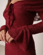 vices Rochie ajustată tip hispană din dantelă Senata Bordo