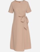 vices Rochie Bej cu croi evazat cu înnodare decorativă Ellis