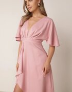 vices Rochie de cocktail roz cu croi asimetric cu volan Finexia
