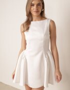 vices Rochie elegantă cu croială evazată fără mâneci Eupene Albă