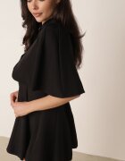 vices Rochie elegantă evazată cu șal imitat de pelerină Faneno Neagră