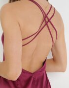 vices Rochie mov de satin maxi cu fermoar ascuns pe bretele subțiri Jermela