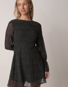 vices Rochie Neagră Evazată cu Mâneci Bufante cu Buline Eriane