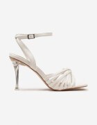 vices Sandale Albe cu toc Stiletto cu cataramă și barete decorative Rujana