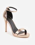 vices Sandale clasice cu toc stiletto Culoarea șampaniei