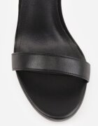 vices Sandale clasice cu toc stiletto Negre