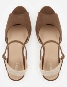 vices Sandale Maro pe platformă împletite stil Boho Corolea