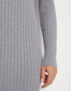 wei wei Rochie Rebrată Gri din Tricot cu Viscoză cu Șlițuri la Poale Ninnavia