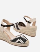 weide Sandale Negre pe Pană Împletită în Stil Boho Vohna