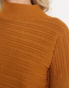 wool fashion Pulover Maro deschis cu Lână cu Croială Asimetrică cu Imprimeu în Relief Sarositte