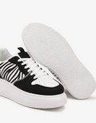 yesmile Sneakers Negri și Albi pe Platformă cu Cusături Decorative Perforații și Imprimeu Zebră Senaleira