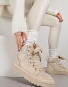 yolera Sneakerși Bej cu Șnururi Decorative Eveslia