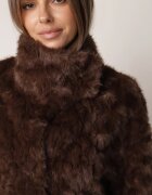 yu & me Blană artificială cu guler tip tunică și nasturi decorativi aurii Adroxa Maro