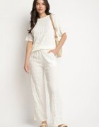 yu & me Compleu Alb din Țesătură Decorativă Tricou și Pantaloni Largi Devinas