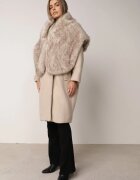 yu & me Poncho Bej