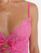 yuna Cămașă de noapte Fucsia de Dantelă cu Legătură sub Bust și Stringuri Bowyn