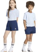 adidas Originals Set de tricou de bumbac si pantaloni scurti cu logo - 2 piese - Albastru glaciar/Bleumarin
