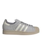 adidas Originals Tenisi Superstar II de piele intoarsa - Albastru prafuit/Bej inchis