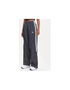 adidas Pantaloni de trening ampli
