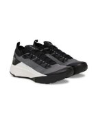 Arc'teryx Pantofi atletism X000009715 - Textil - Negru