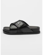 Armani Exchange Papuci cu logo metalic si talpa plata - Negru