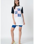 Armani Exchange Rochie tip tricou cu imprimeu logo contrastant - Alb/Roz/Bleumarin