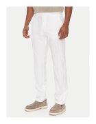 Boss Pantaloni barbati alb -